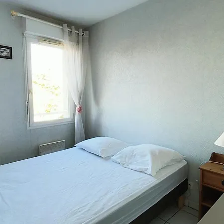 Appartement Le Broustey La Plage Au Bout De La Rue Andernos-les-Bains Exterior photo
